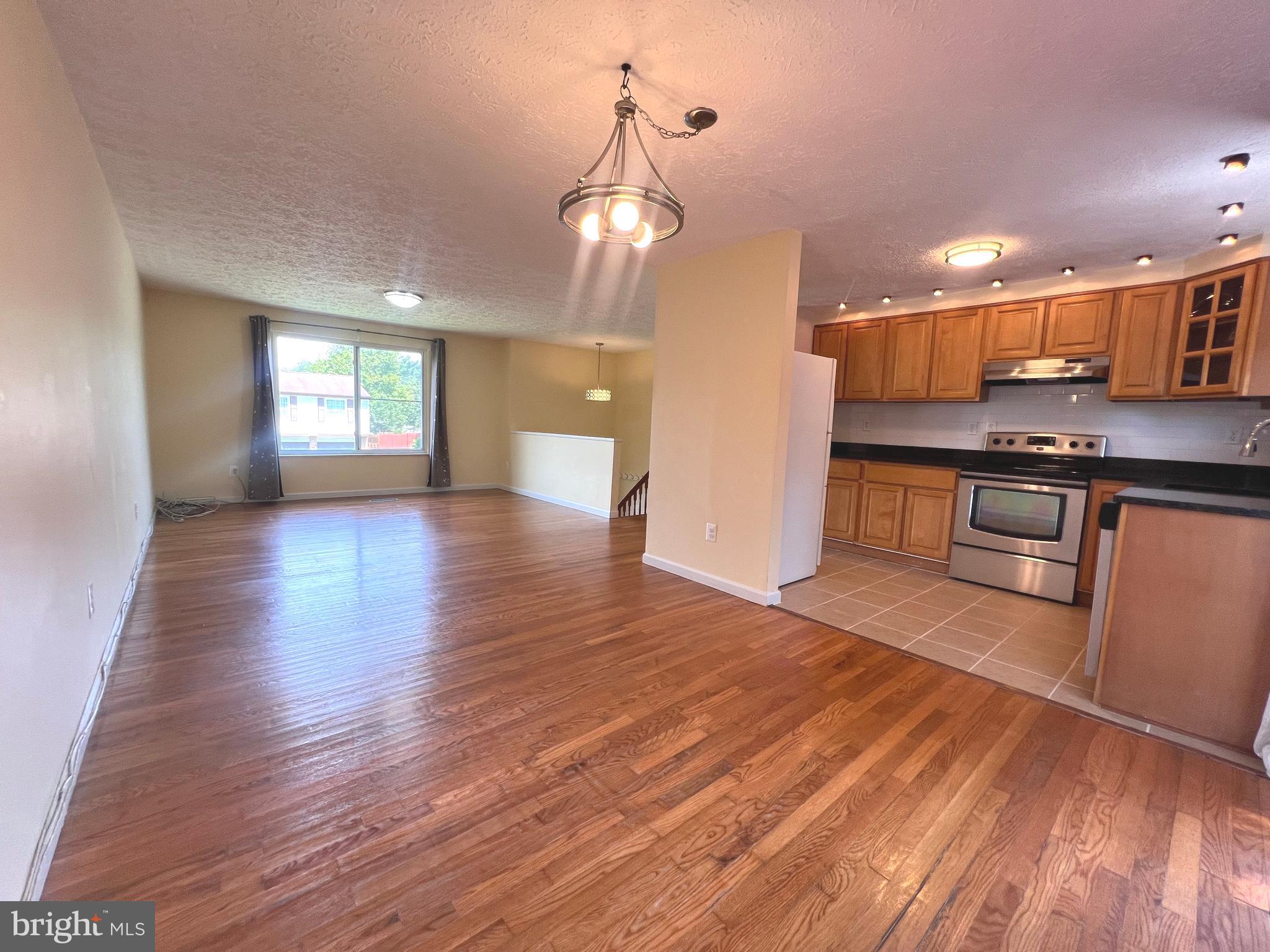 18908 PERRONE DRIVE