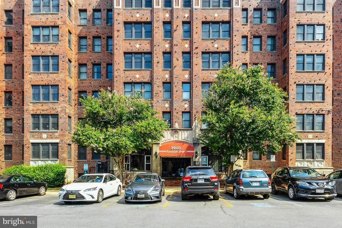 3900-3902 14th Street NW Unit 218