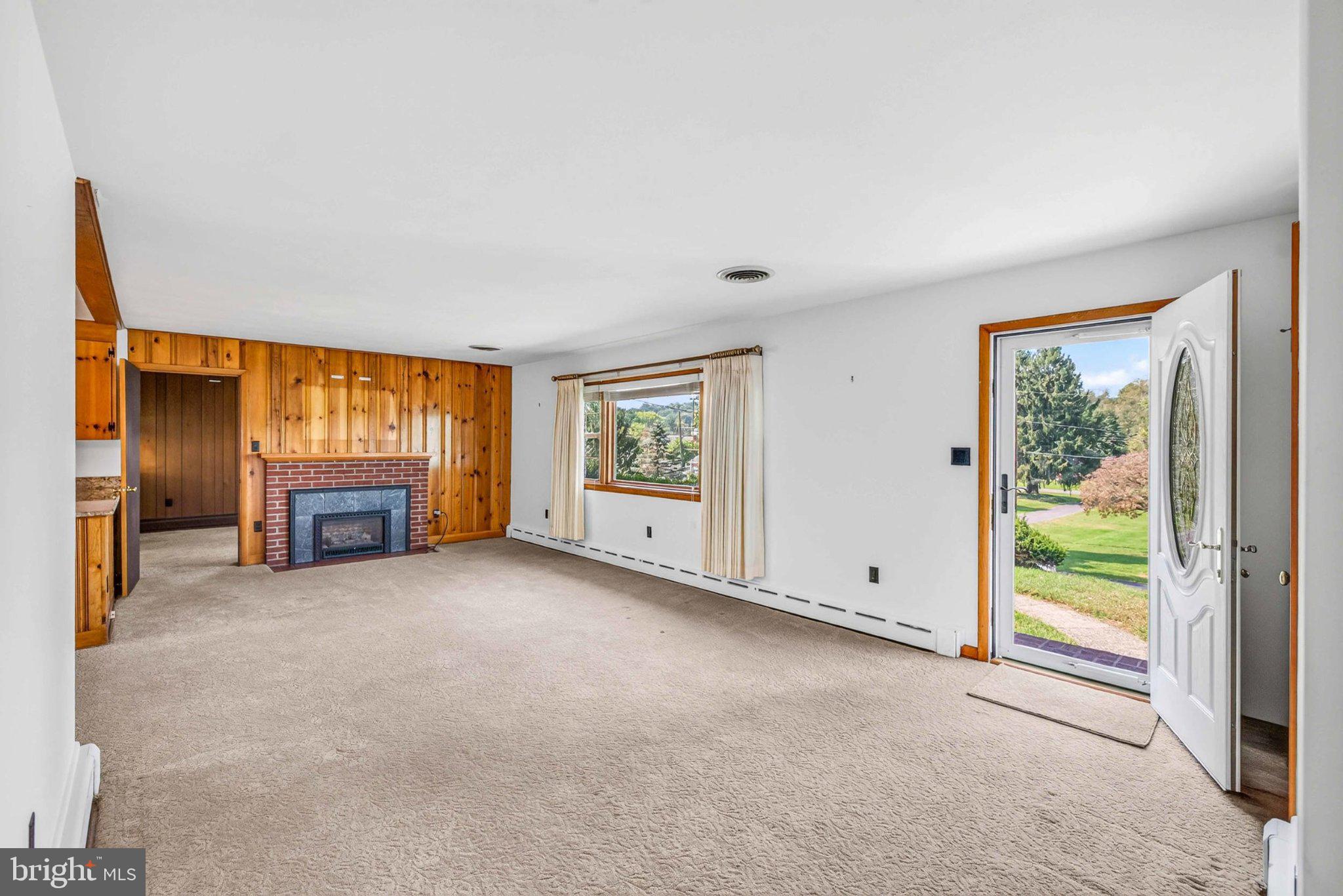 1 HILLSIDE DRIVE