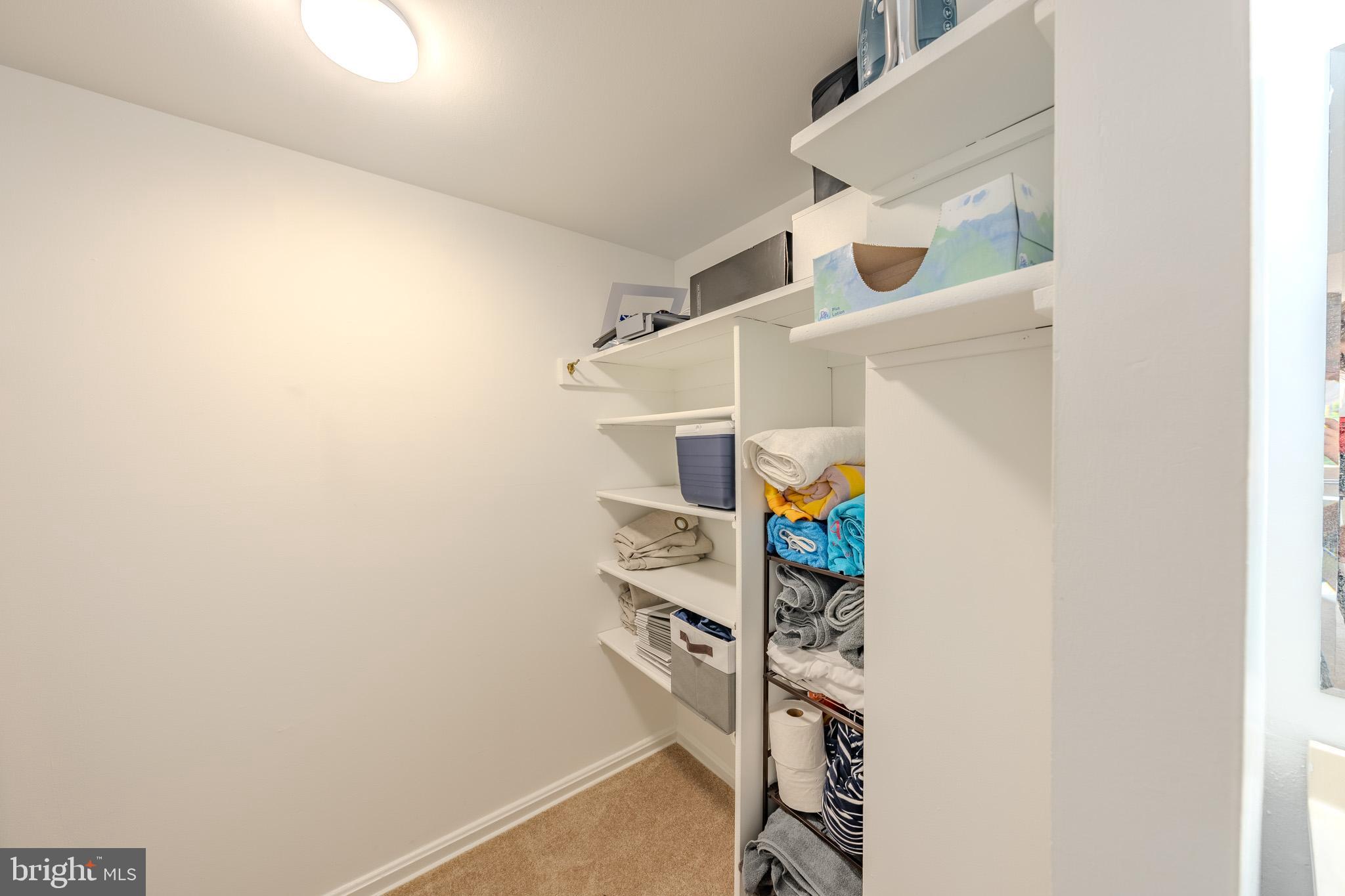 HORIZON HOUSE - Residential Lease