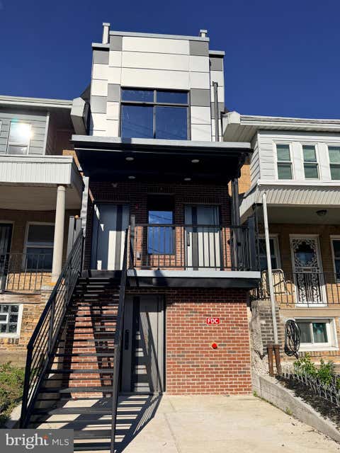Townhouse For Rent - 1015 N 45th Street #1<br/> Philadelphia County, PHILADELPHIA, PA 19104