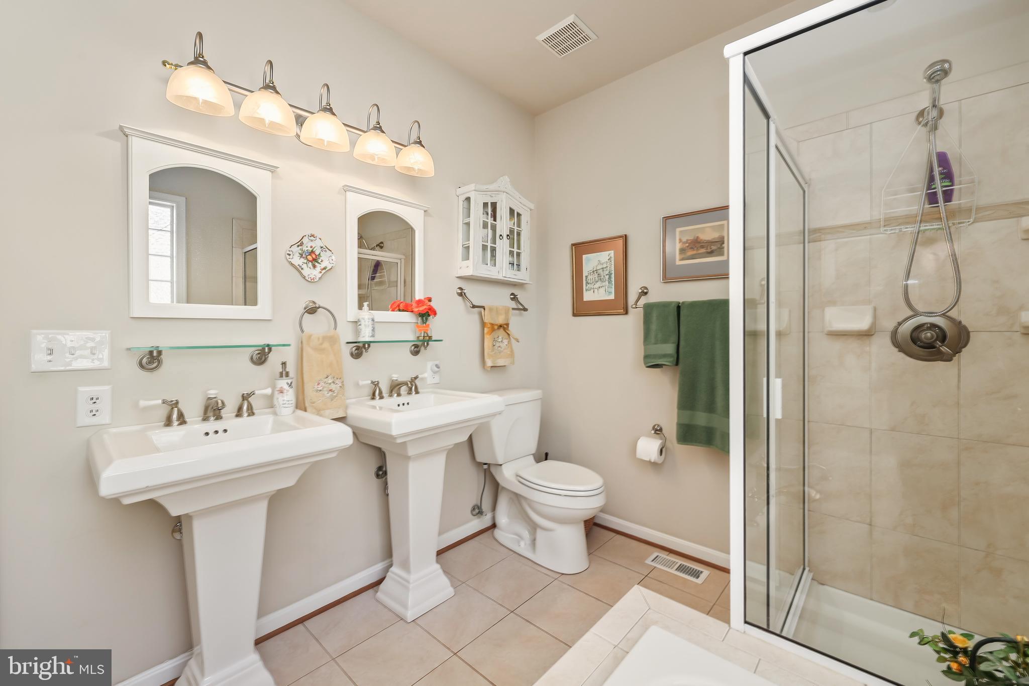 LAKE OF THE WOODS - Residential