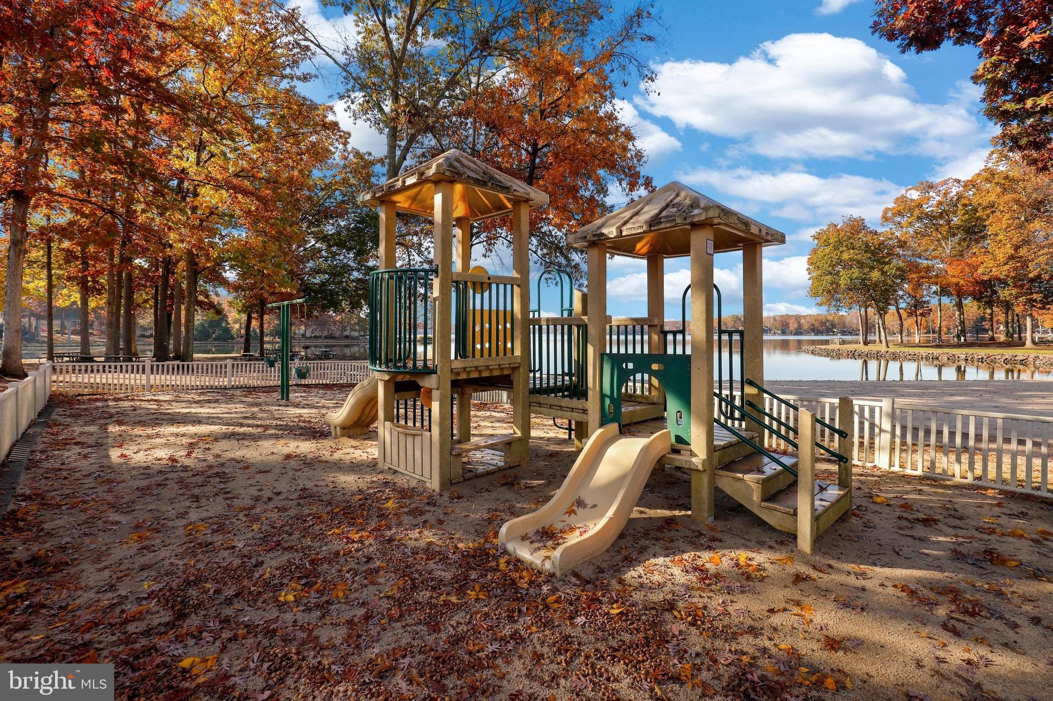 LAKE OF THE WOODS - Residential