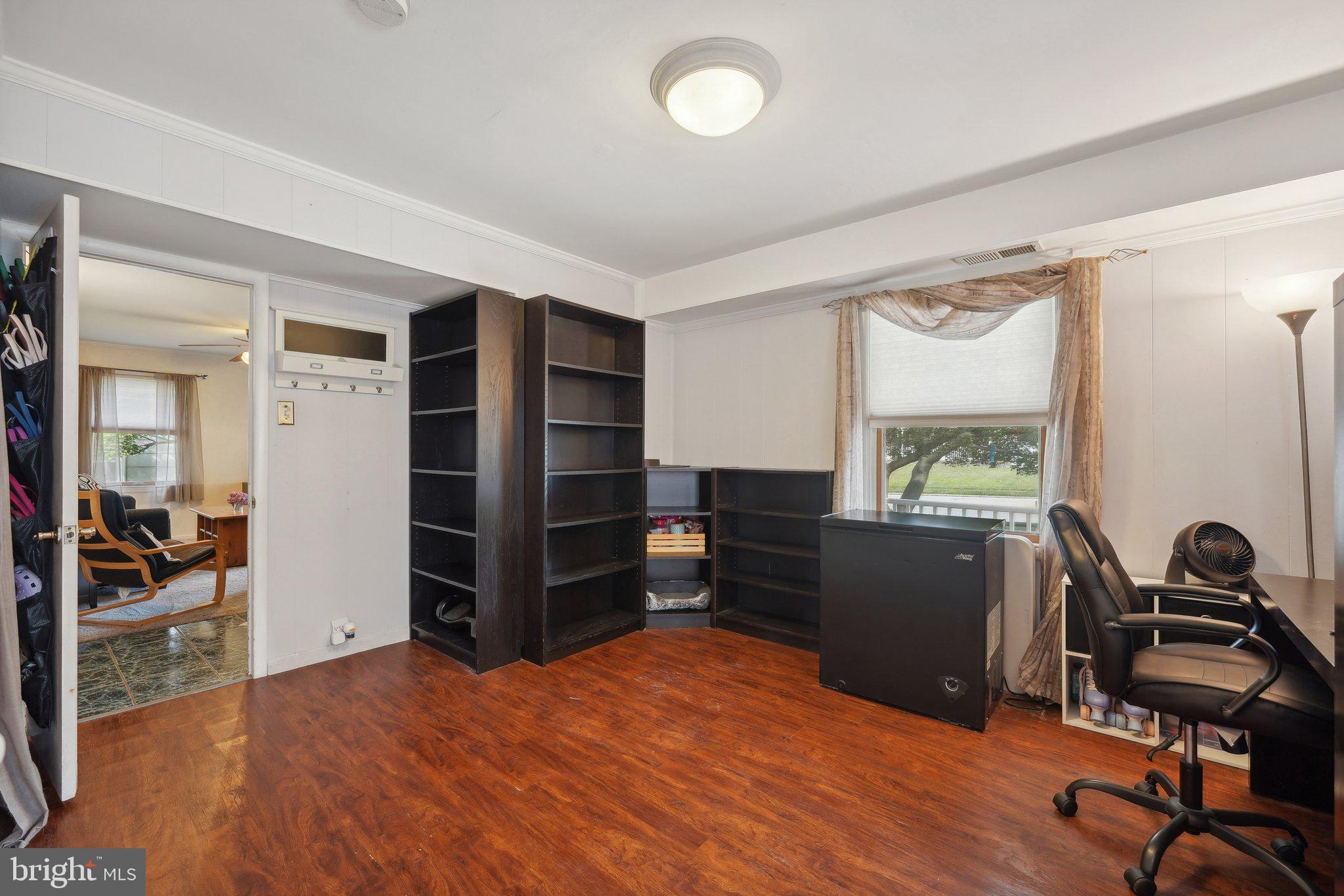 KING OF PRUSSIA - Residential