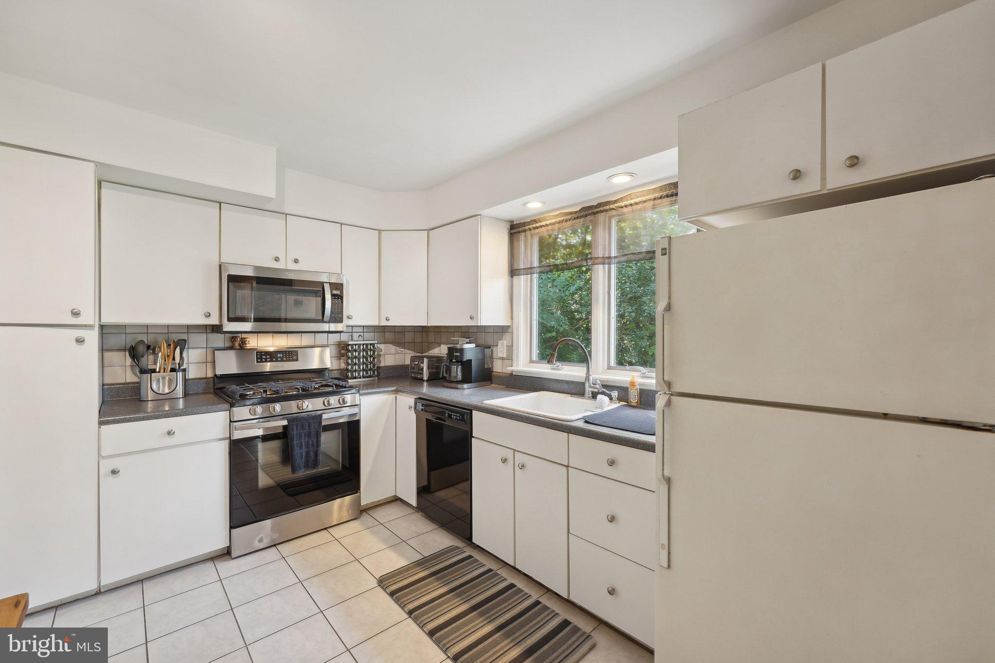 KING OF PRUSSIA - Residential