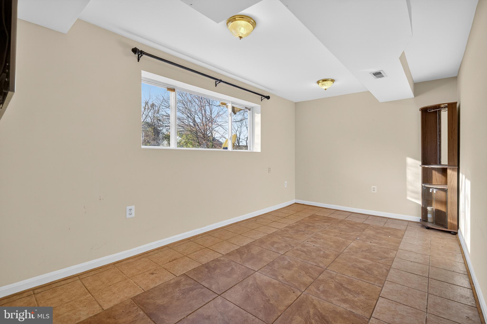 SUITLAND - Residential