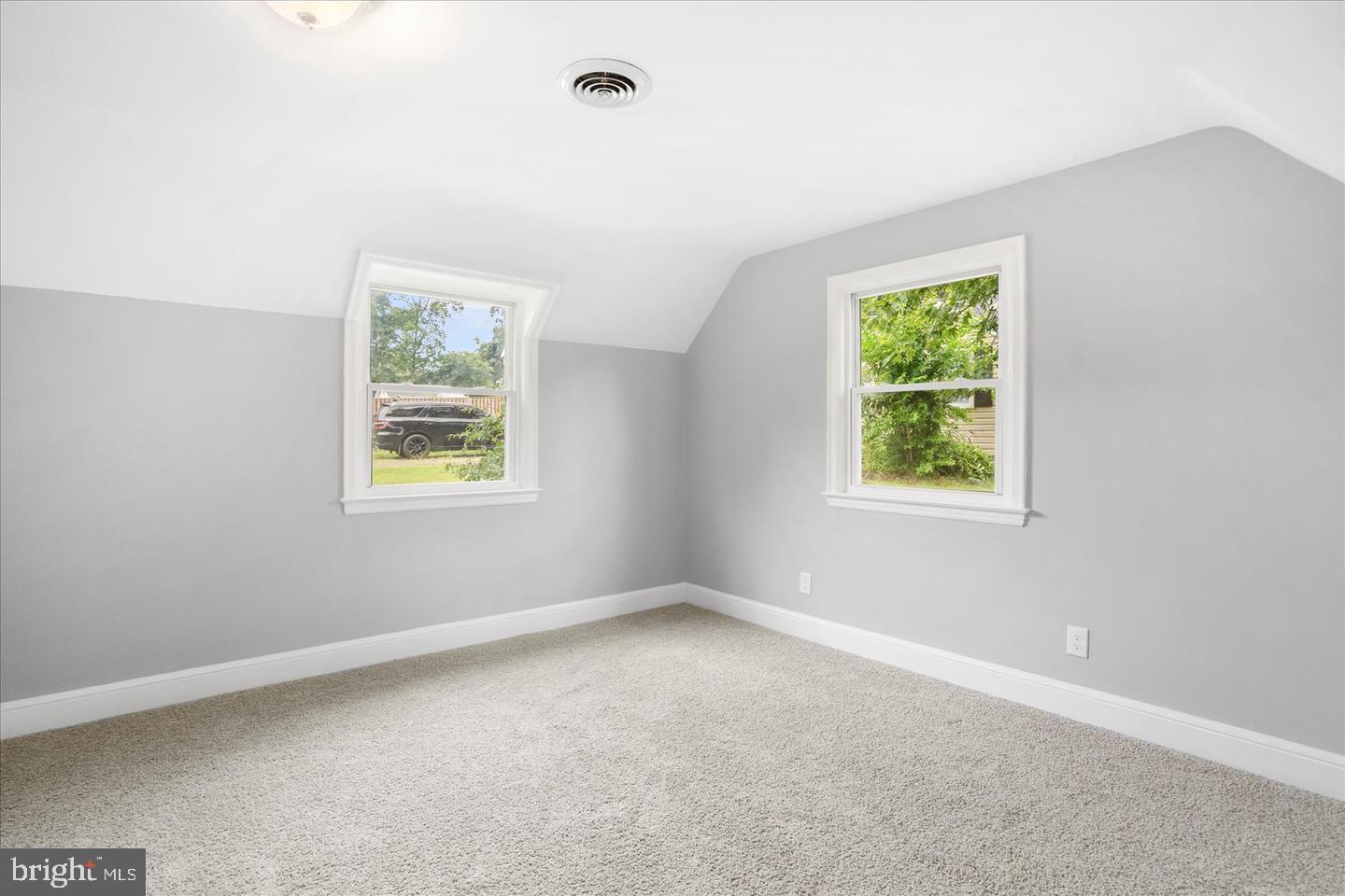 PERRYVILLE - Residential