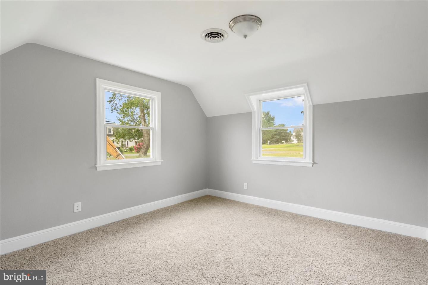 PERRYVILLE - Residential