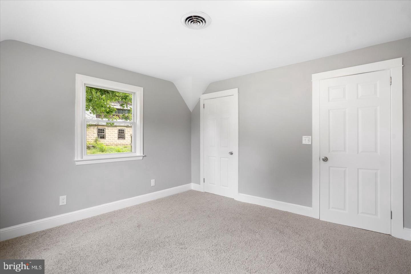 PERRYVILLE - Residential