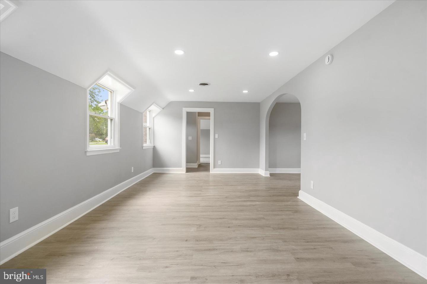 PERRYVILLE - Residential