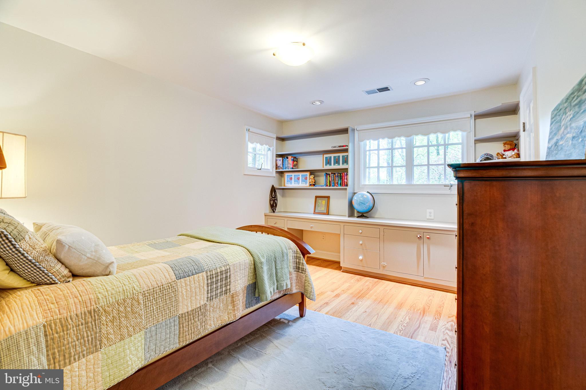 AVON PARK - Residential