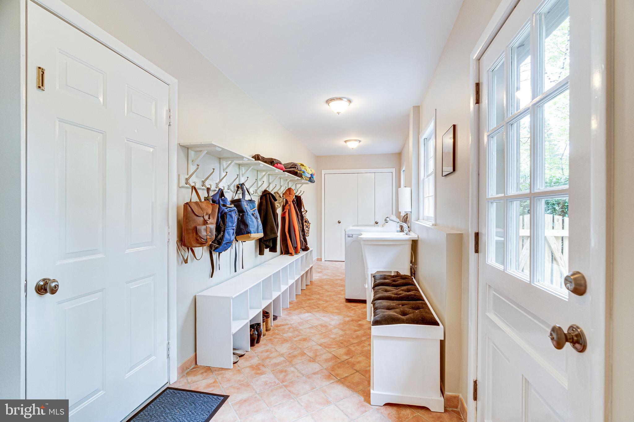 AVON PARK - Residential