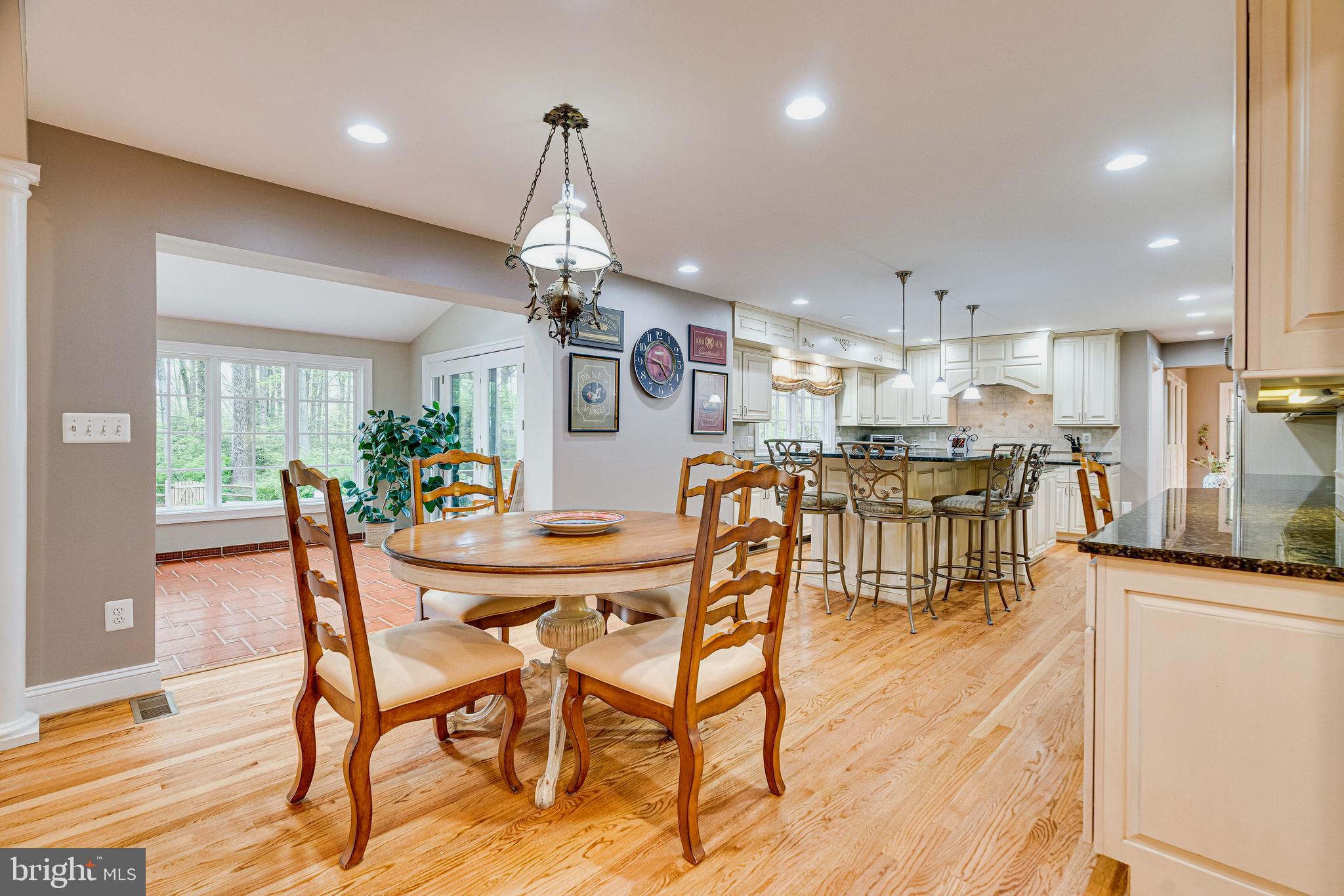 AVON PARK - Residential