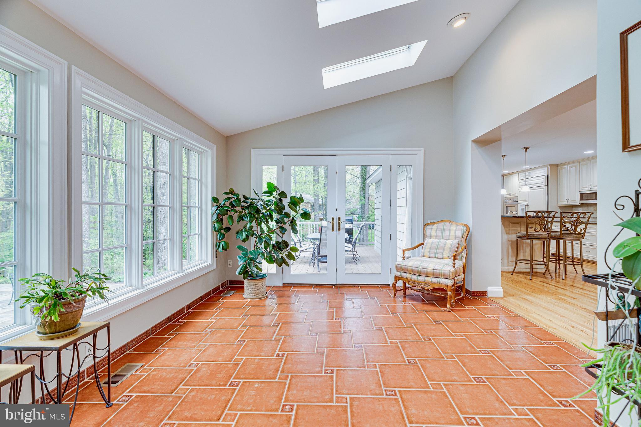 AVON PARK - Residential