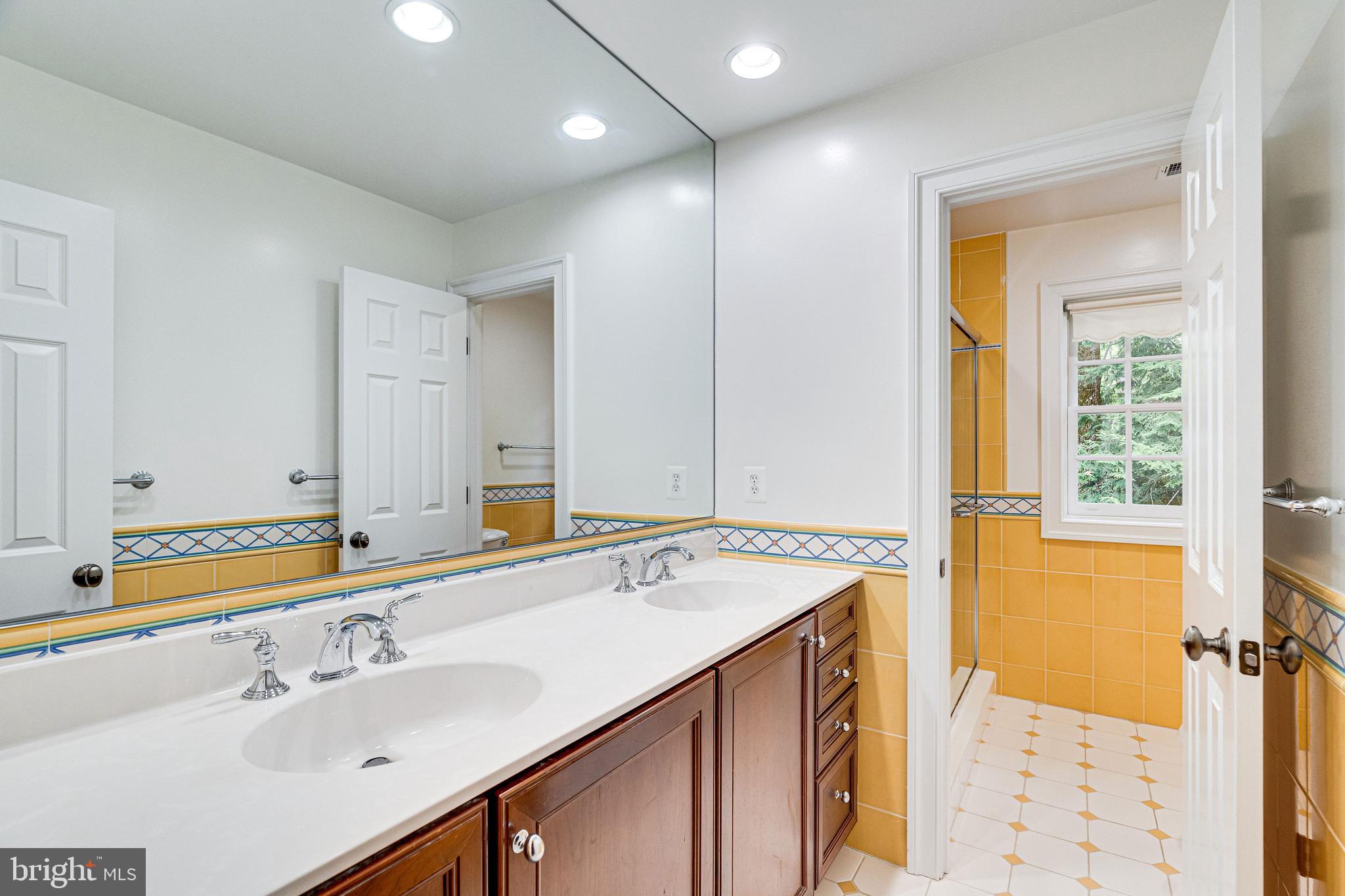 AVON PARK - Residential