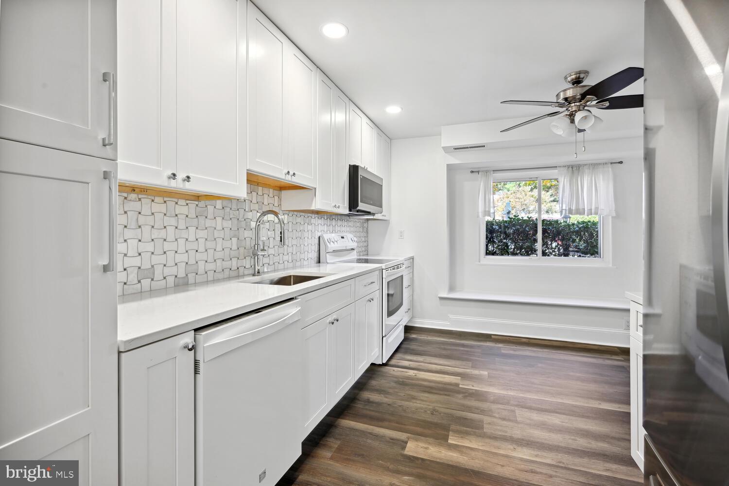 WATKINS GLEN - Residential Lease