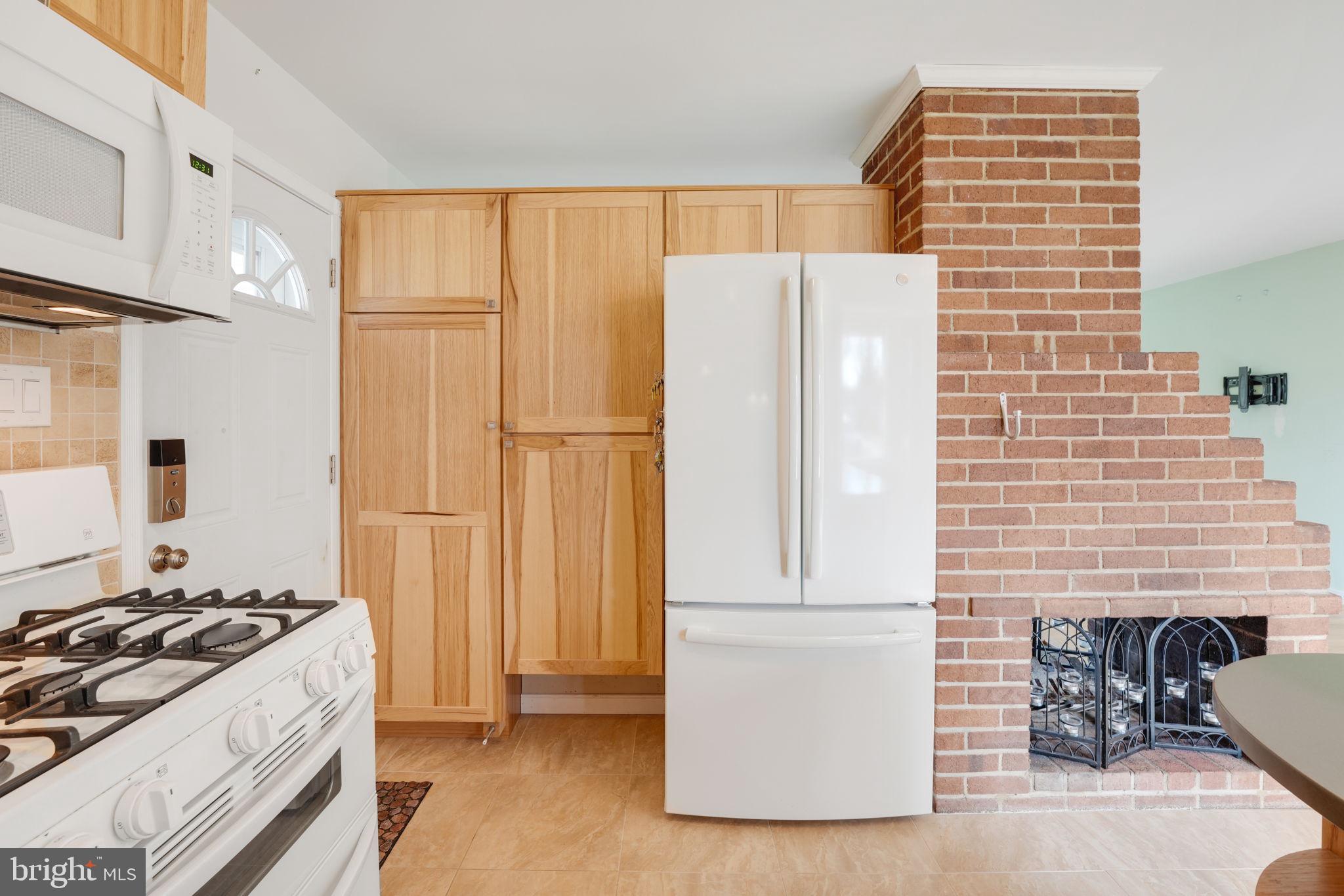 NORTH SPRINGFIELD - Residential