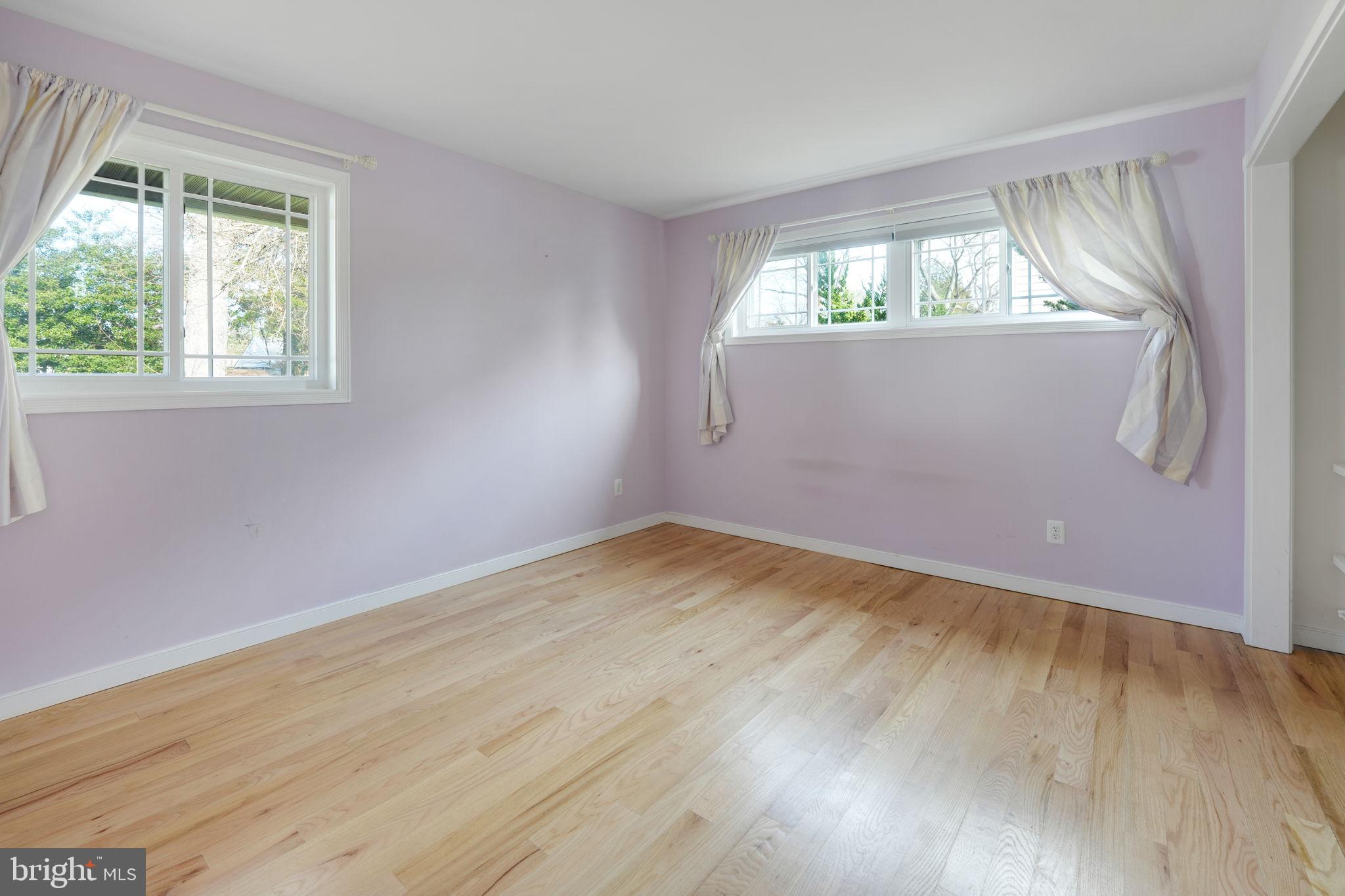 NORTH SPRINGFIELD - Residential