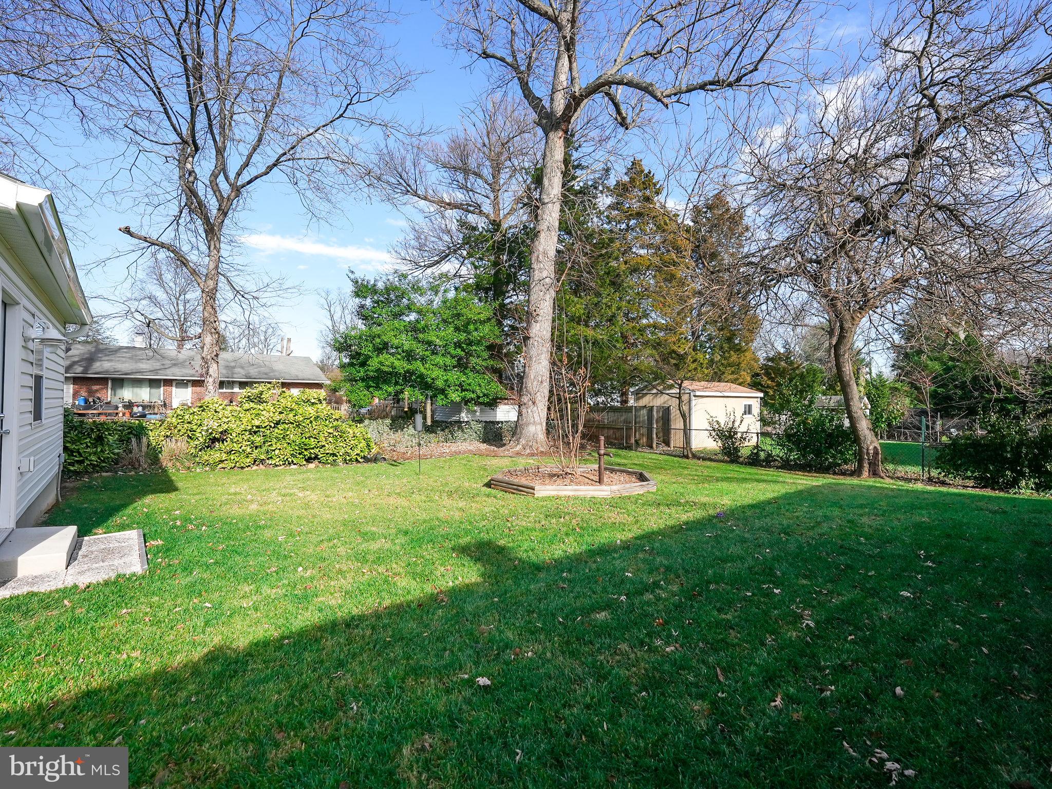 NORTH SPRINGFIELD - Residential