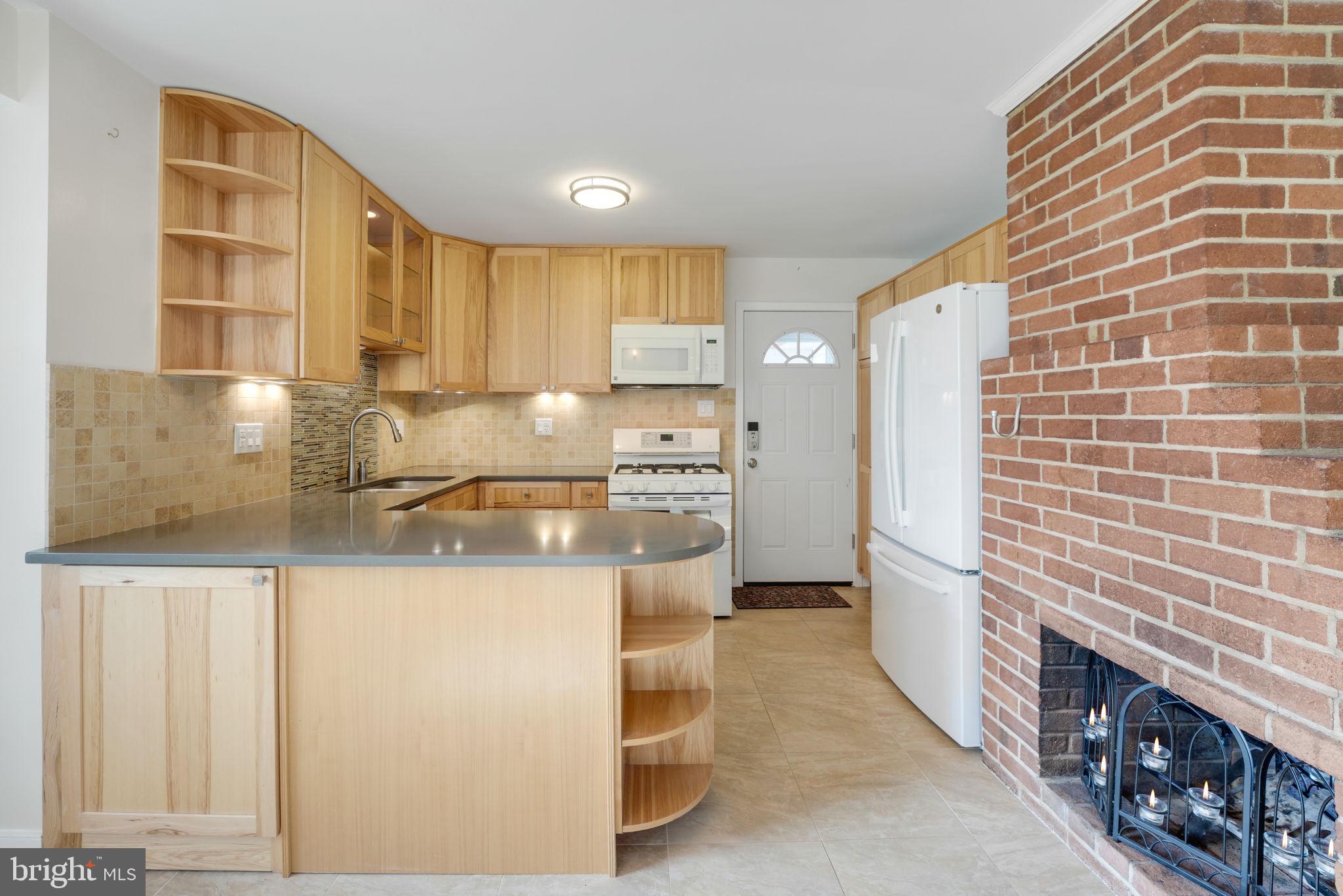 NORTH SPRINGFIELD - Residential