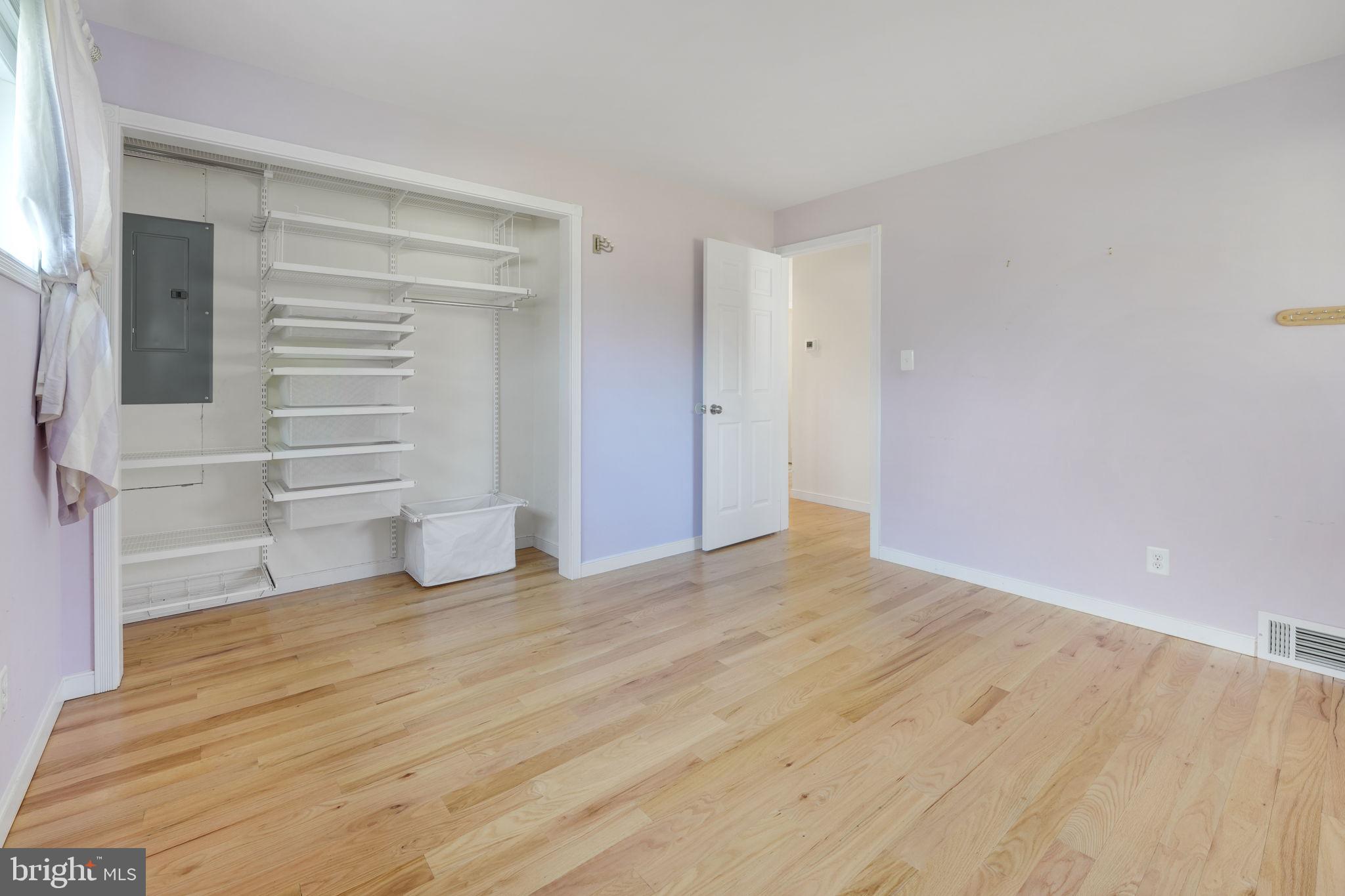 NORTH SPRINGFIELD - Residential