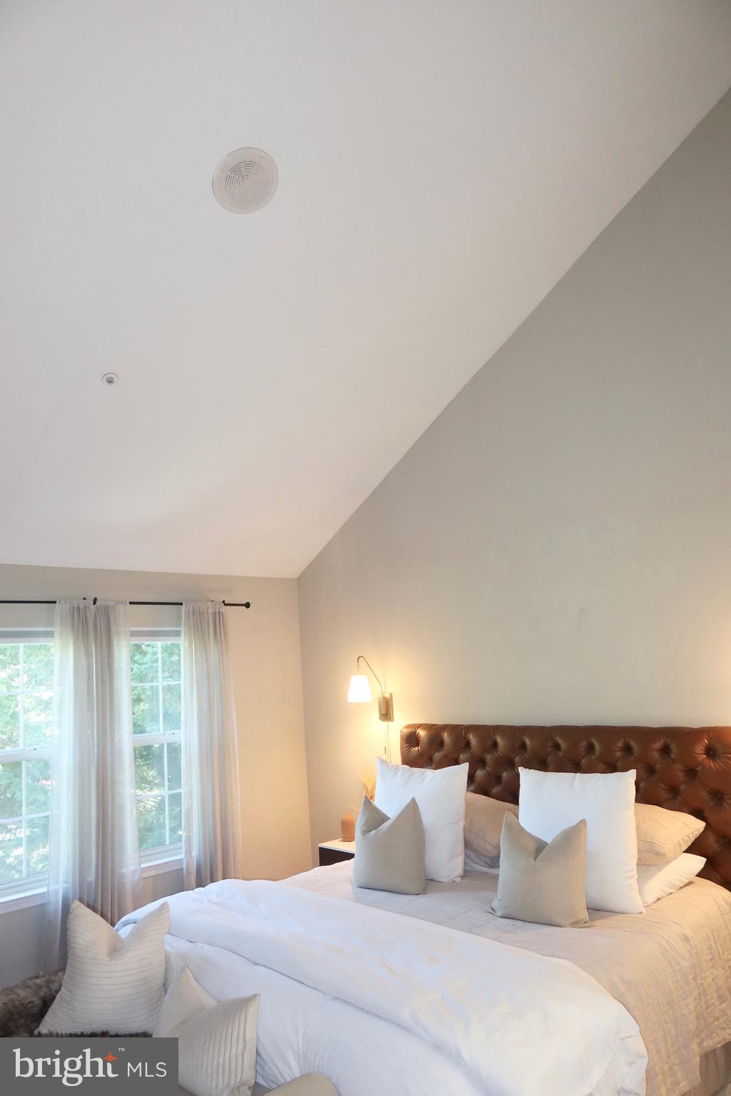 TIDEWATER TOWNS - Residential