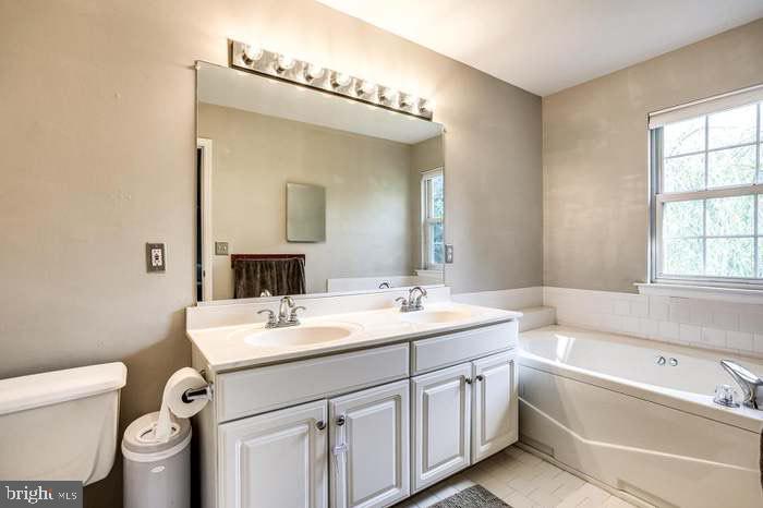 TIDEWATER TOWNS - Residential