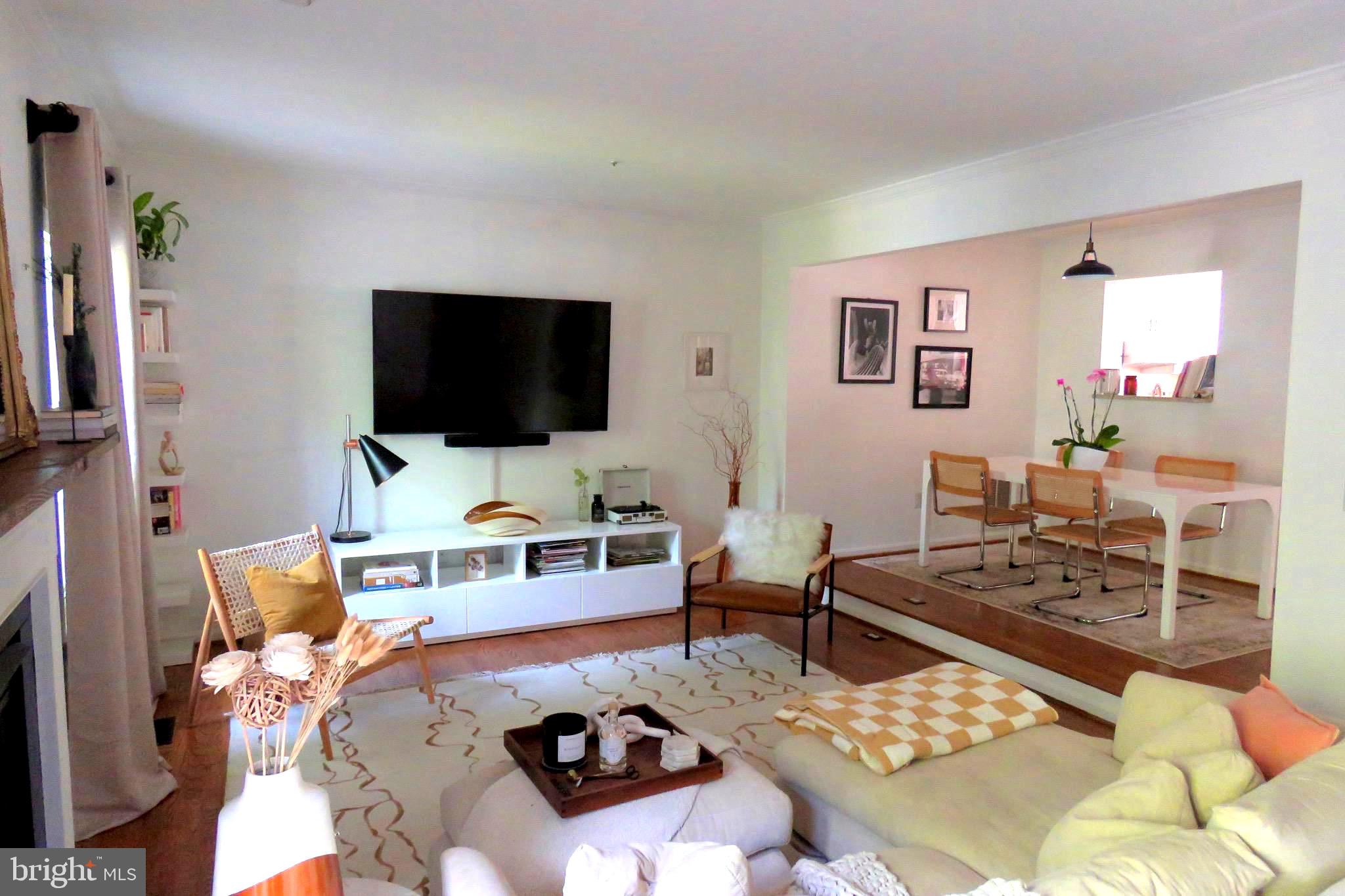 TIDEWATER TOWNS - Residential