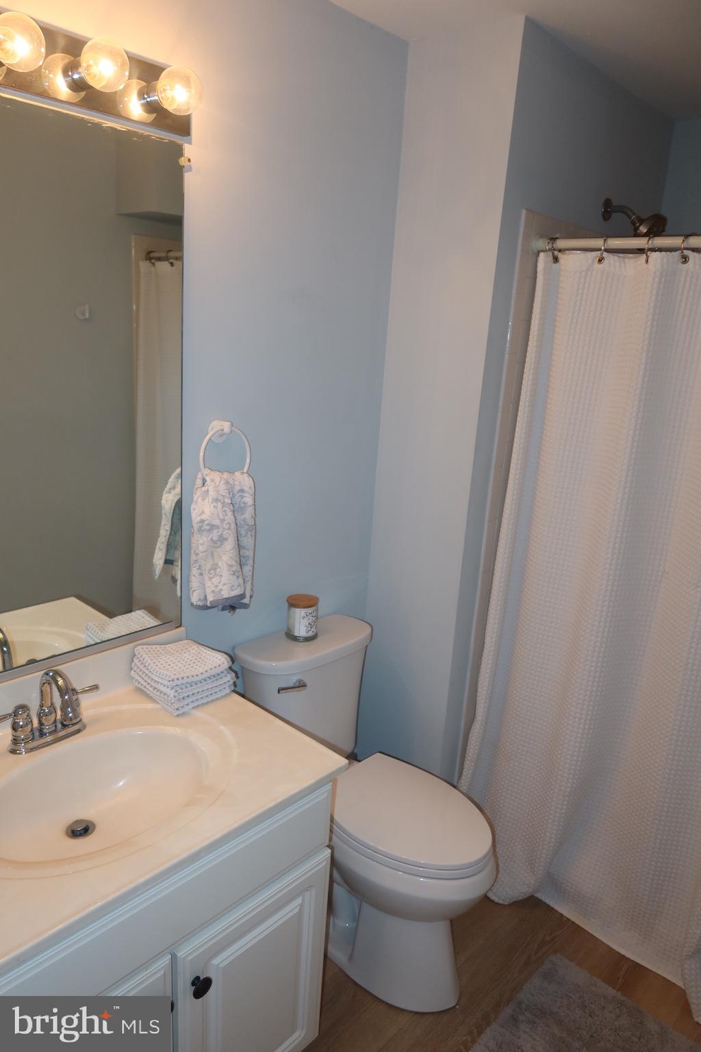 TIDEWATER TOWNS - Residential