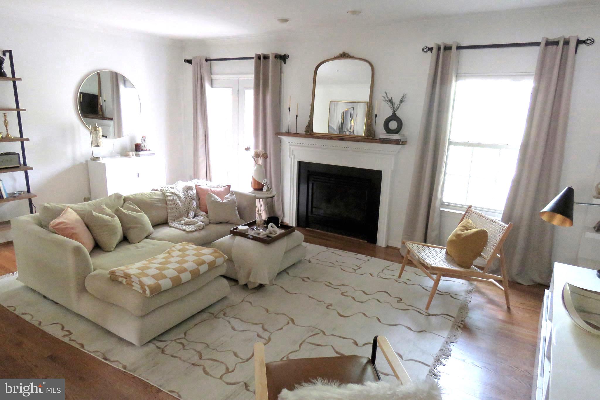 TIDEWATER TOWNS - Residential