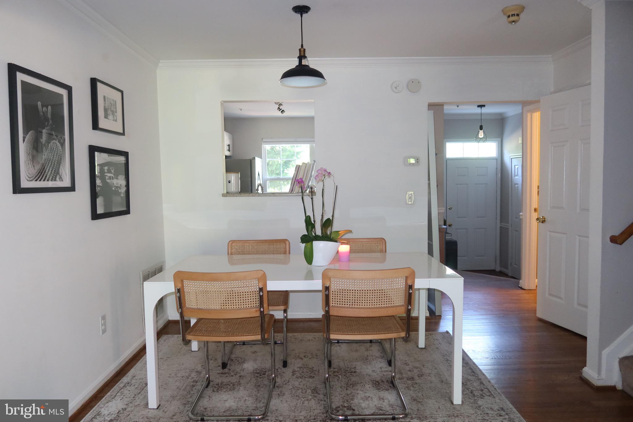 TIDEWATER TOWNS - Residential