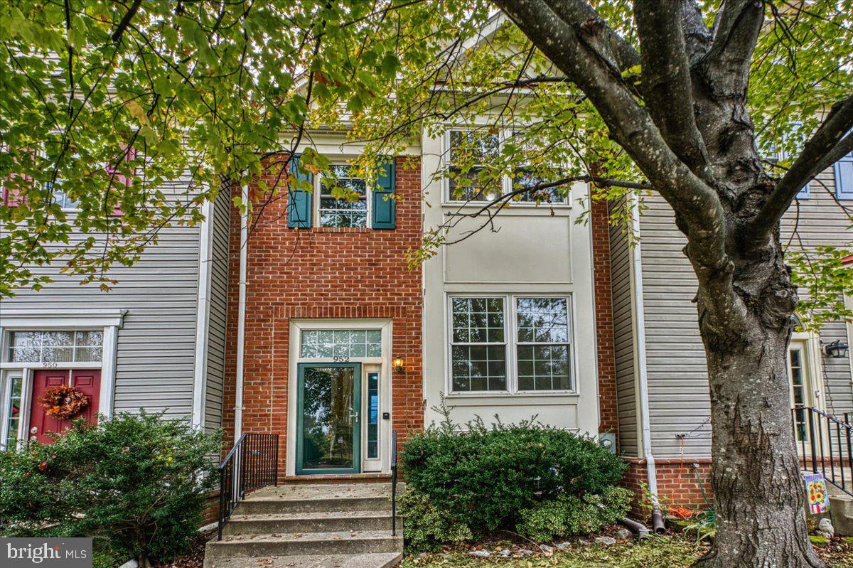 952 JUBAL WAY