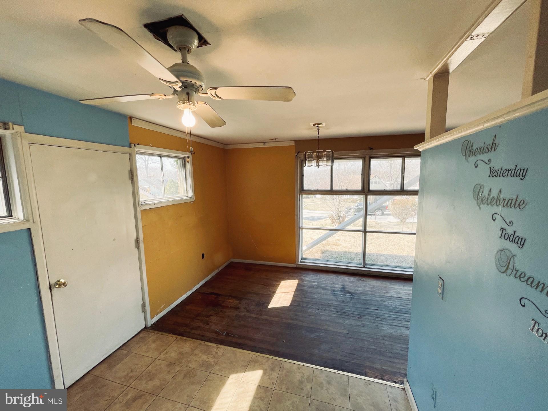 LAURAVILLE HISTORIC DISTRICT - Residential