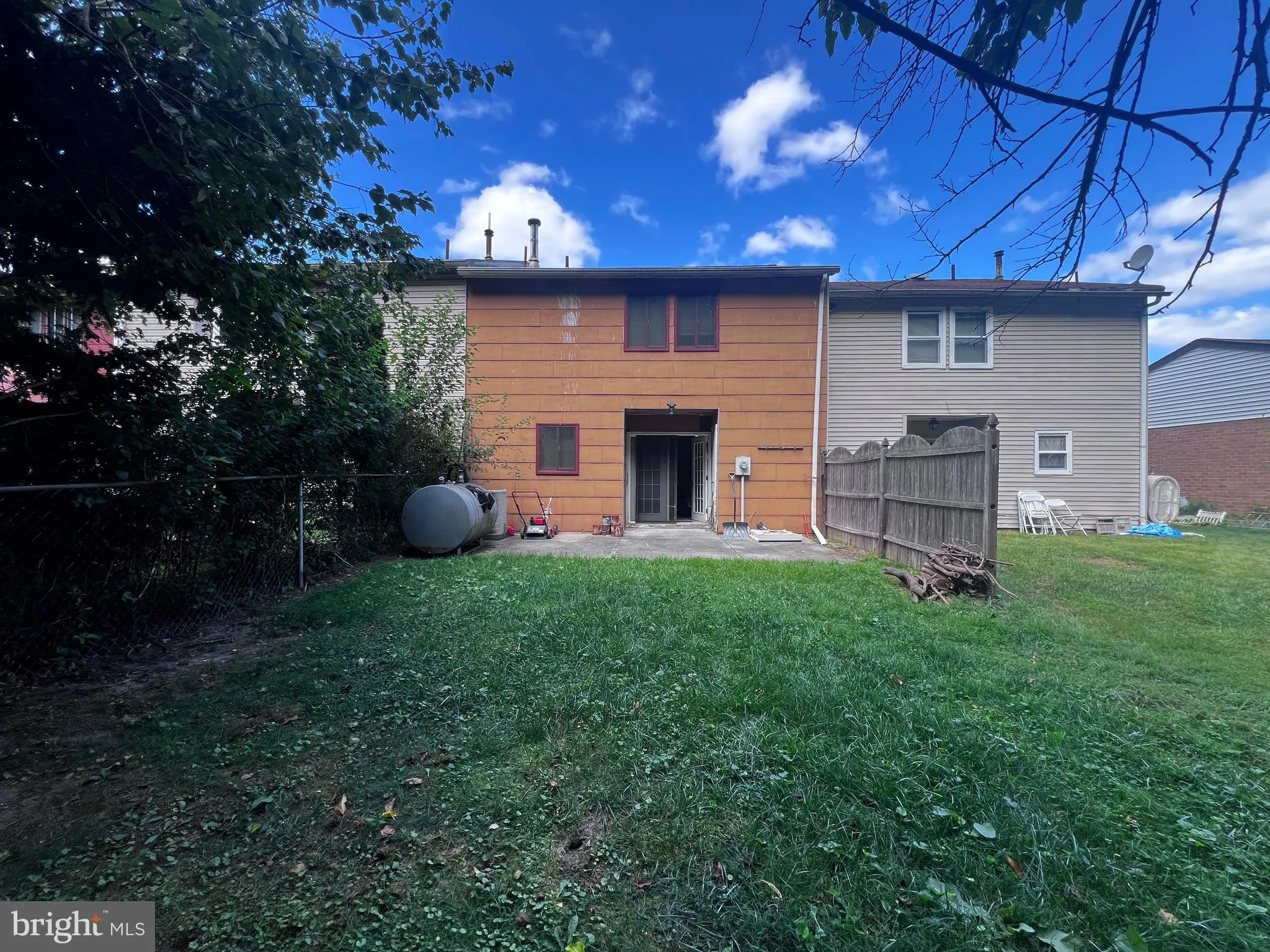 Sicklerville, New Jersey 08081, United States, 3 Bedrooms Bedrooms, ,2 BathroomsBathrooms,Residential,Pending,40068