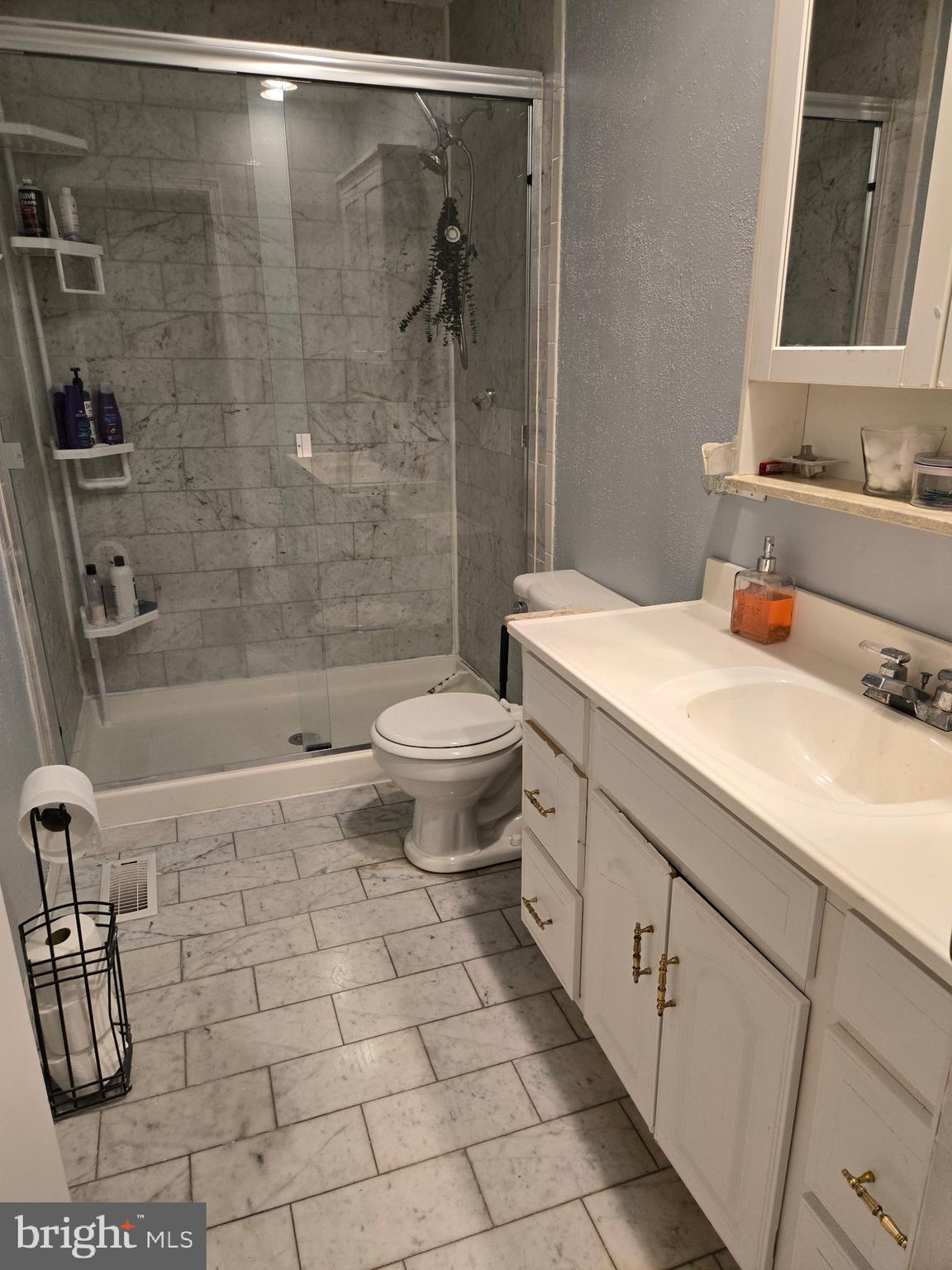 AMBERMILL - Residential