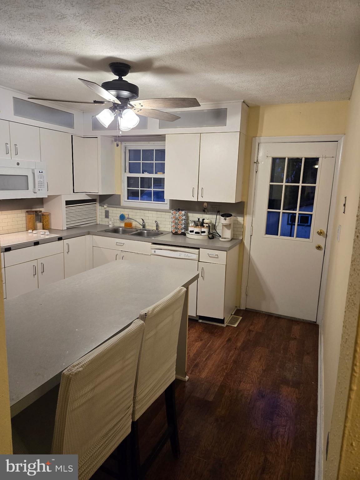 AMBERMILL - Residential