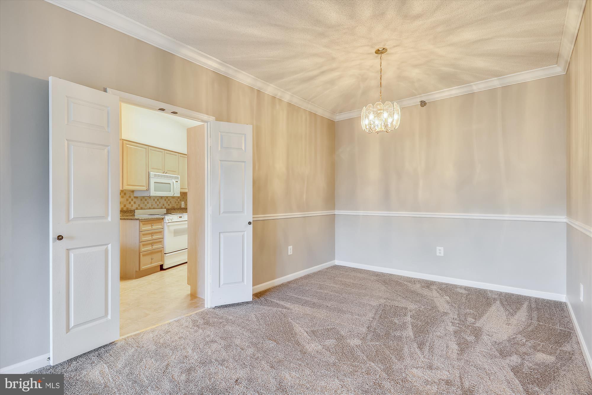 TURNBERRY COURTS AT LEIS - Residential Lease