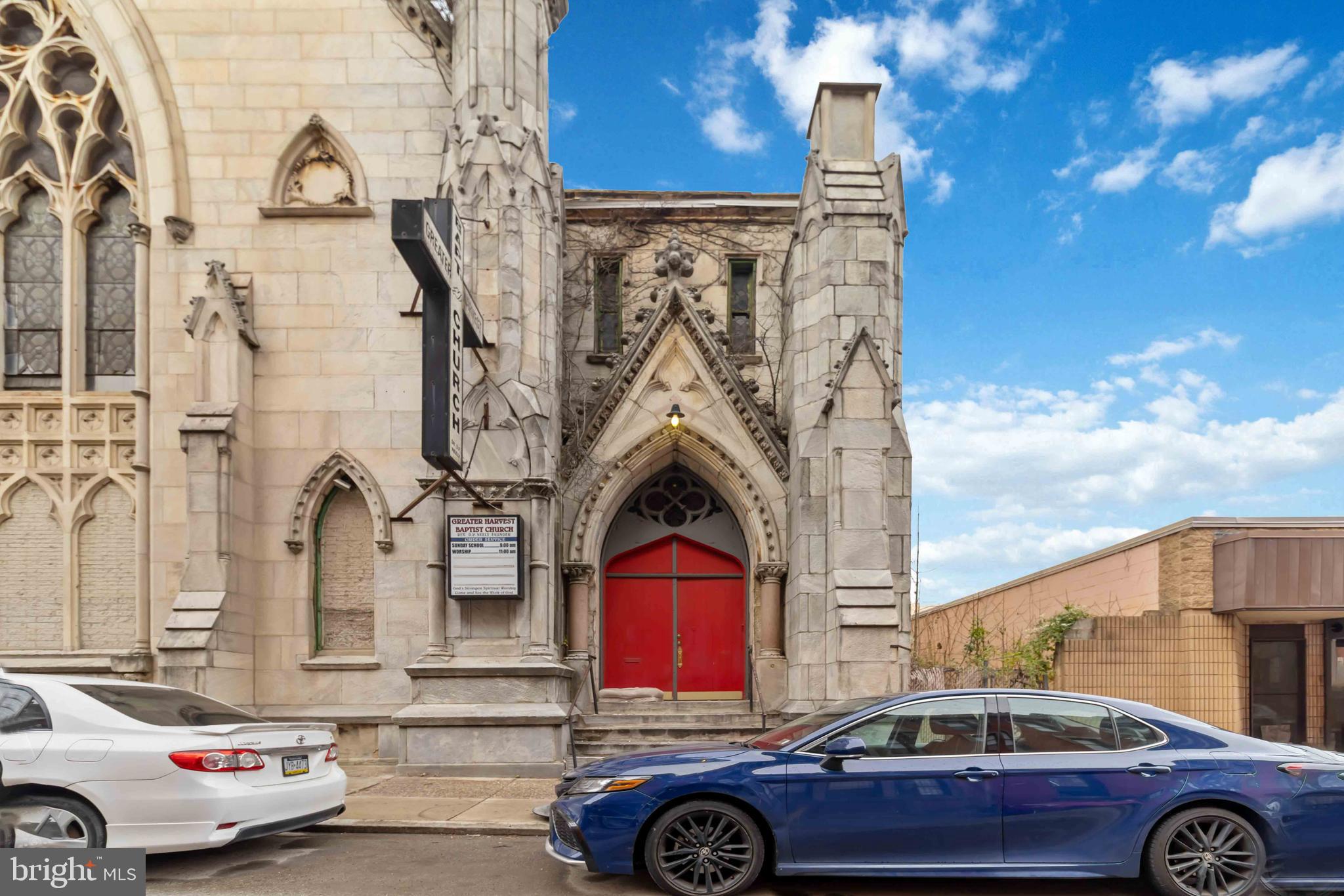 1409-17 W MASTER STREET