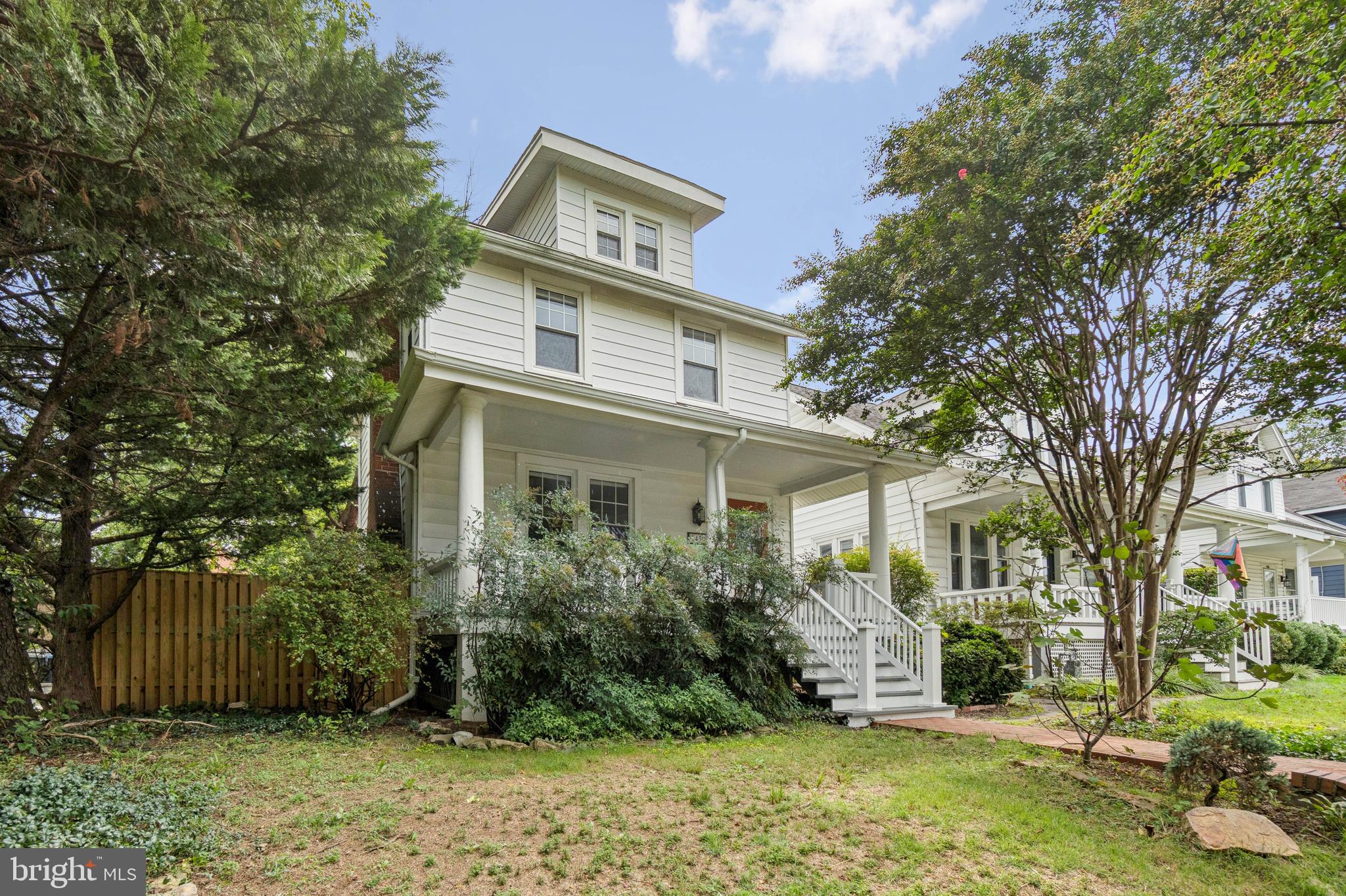 2439 MONROE STREET NE