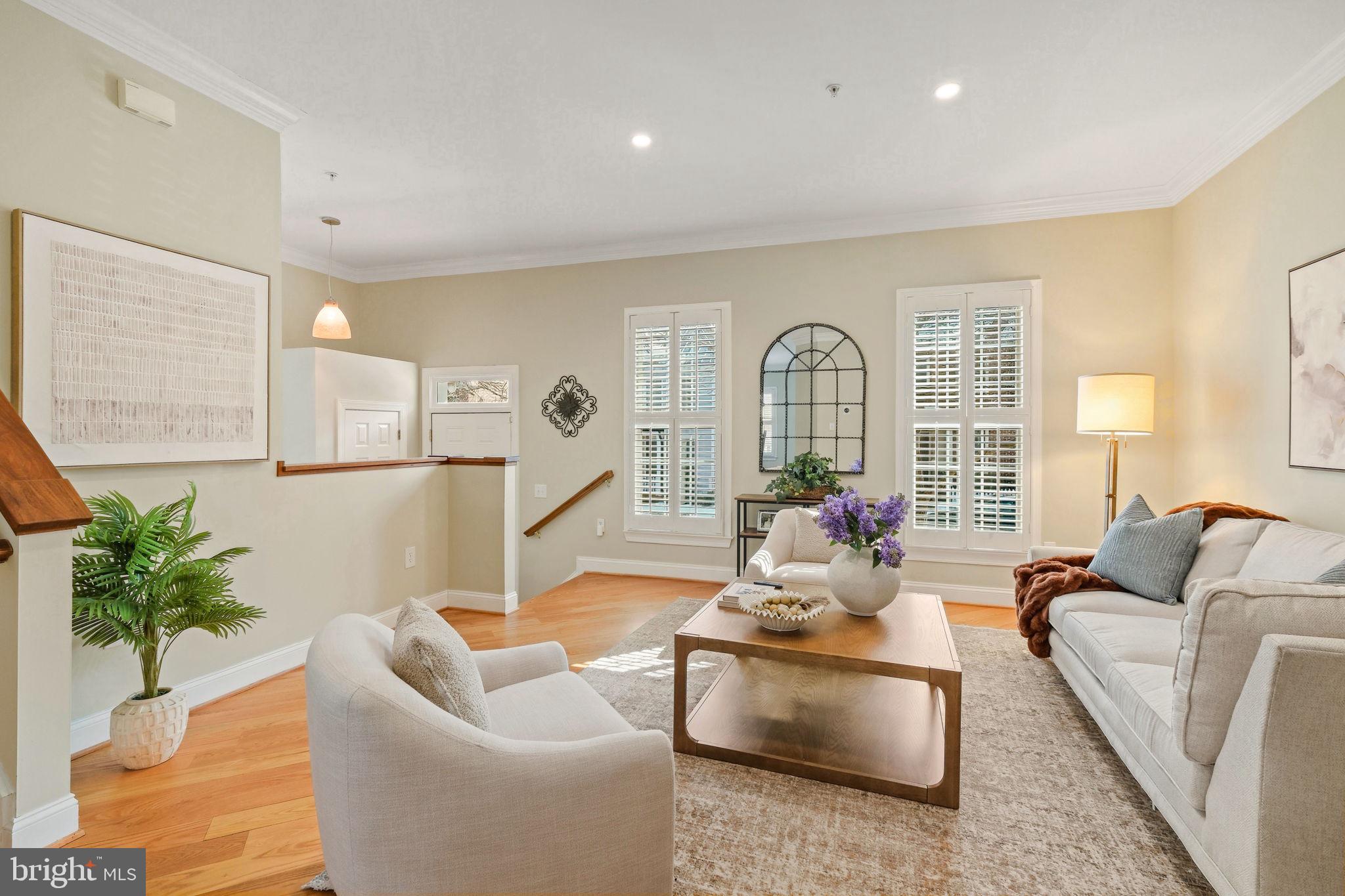 KENTLANDS - Residential