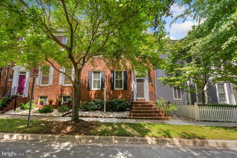 220 THAXTON STREET GAITHERSBURG MD 20878