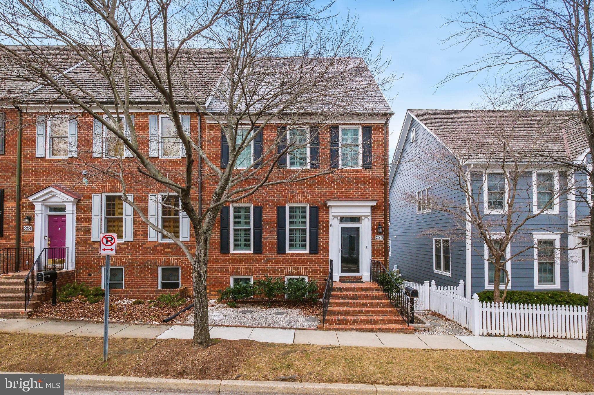 KENTLANDS - Residential