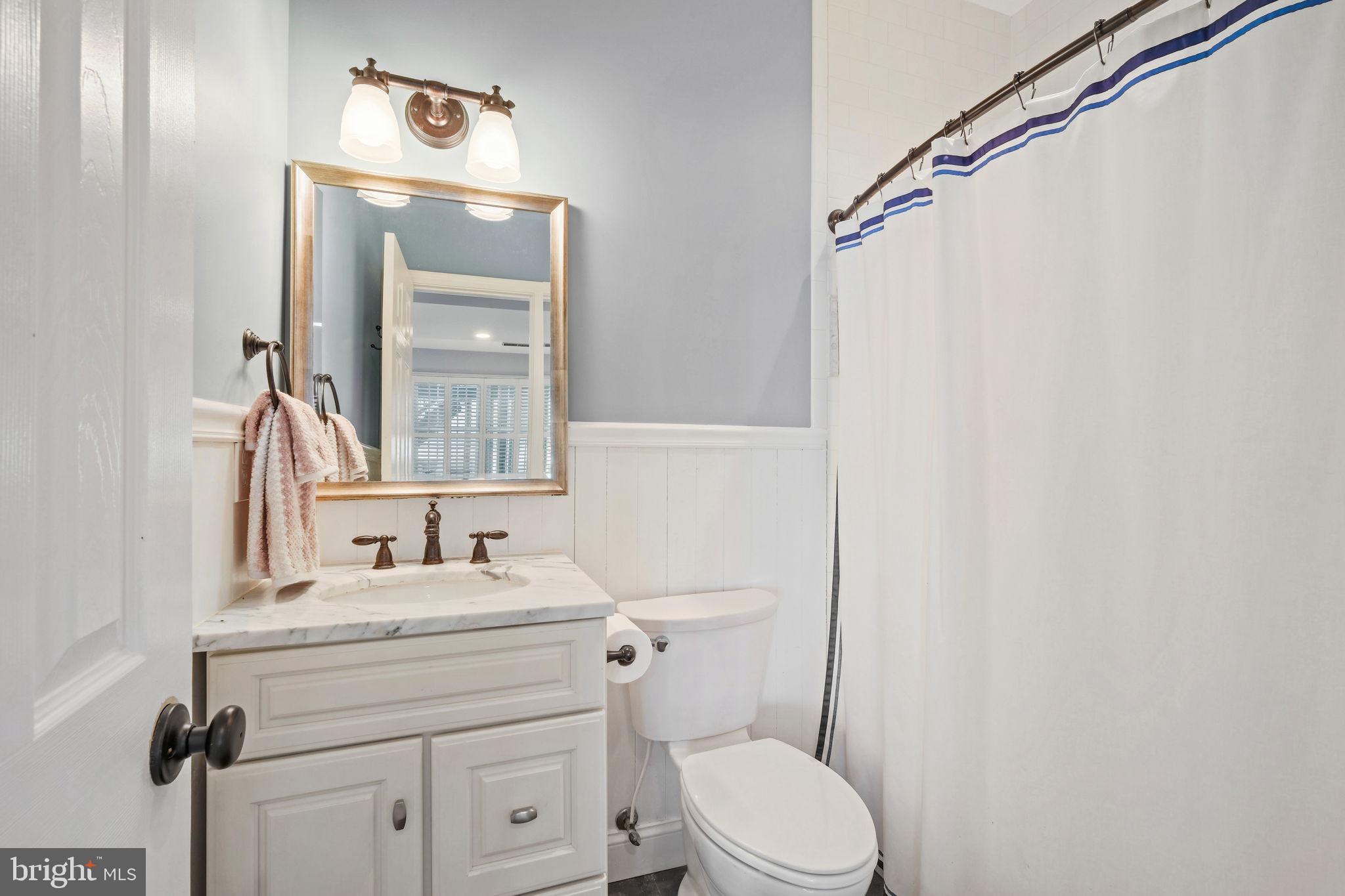 KENTLANDS - Residential