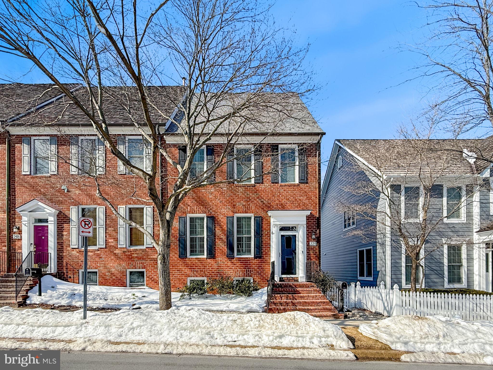 KENTLANDS - Residential