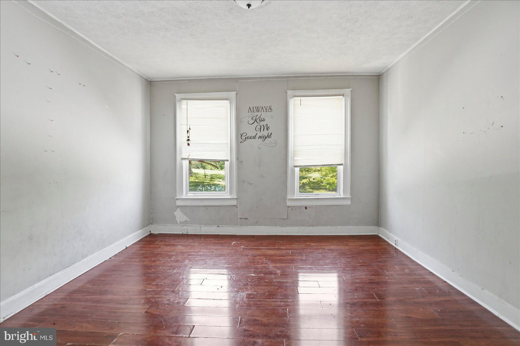 BELAIR-EDISON - Residential