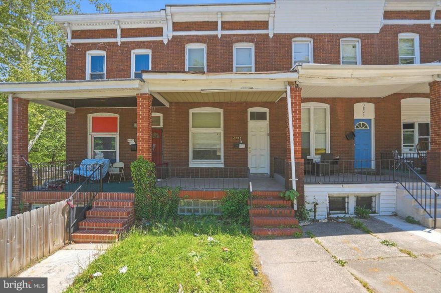 This 3BR/1BA Townhome is the ideal project for the DIY homeowner or investor and is located in the quiet neighborhood of Belair-Edison.  The main floor features a large living room, a dining area, and an eat-in kitchen.  On the second floor, you will find the two sizable secondary bedrooms (one with a skylight), a larger primary bedroom, and a full bath with a skylight.  The unfinished lower level offers the opportunity to create additional living space and features a walk-out to the yard. From the main floor step outside to a semi-fenced yard with a parking pad and so many possibilities.  This home is perfect for anyone looking to create their dream home and is located near shopping, restaurants, and commuter routes.  

This property is part of a larger portfolio. Please contact for more details regarding associated listings. Closings will need to be coordinated with the other properties in the portfolio but may sell to individual buyers. 

Seller will only accept offers from serious buyers who can align with that timeline.