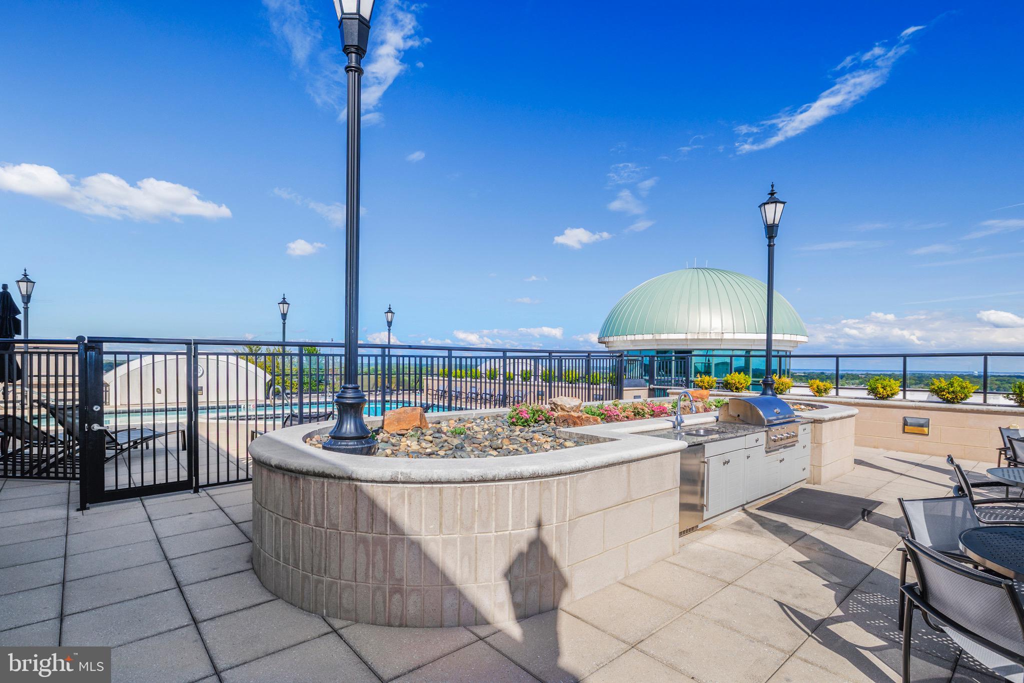 GRANDVIEW AT ANNAPOLIS TOWNE CENTRE - Residential