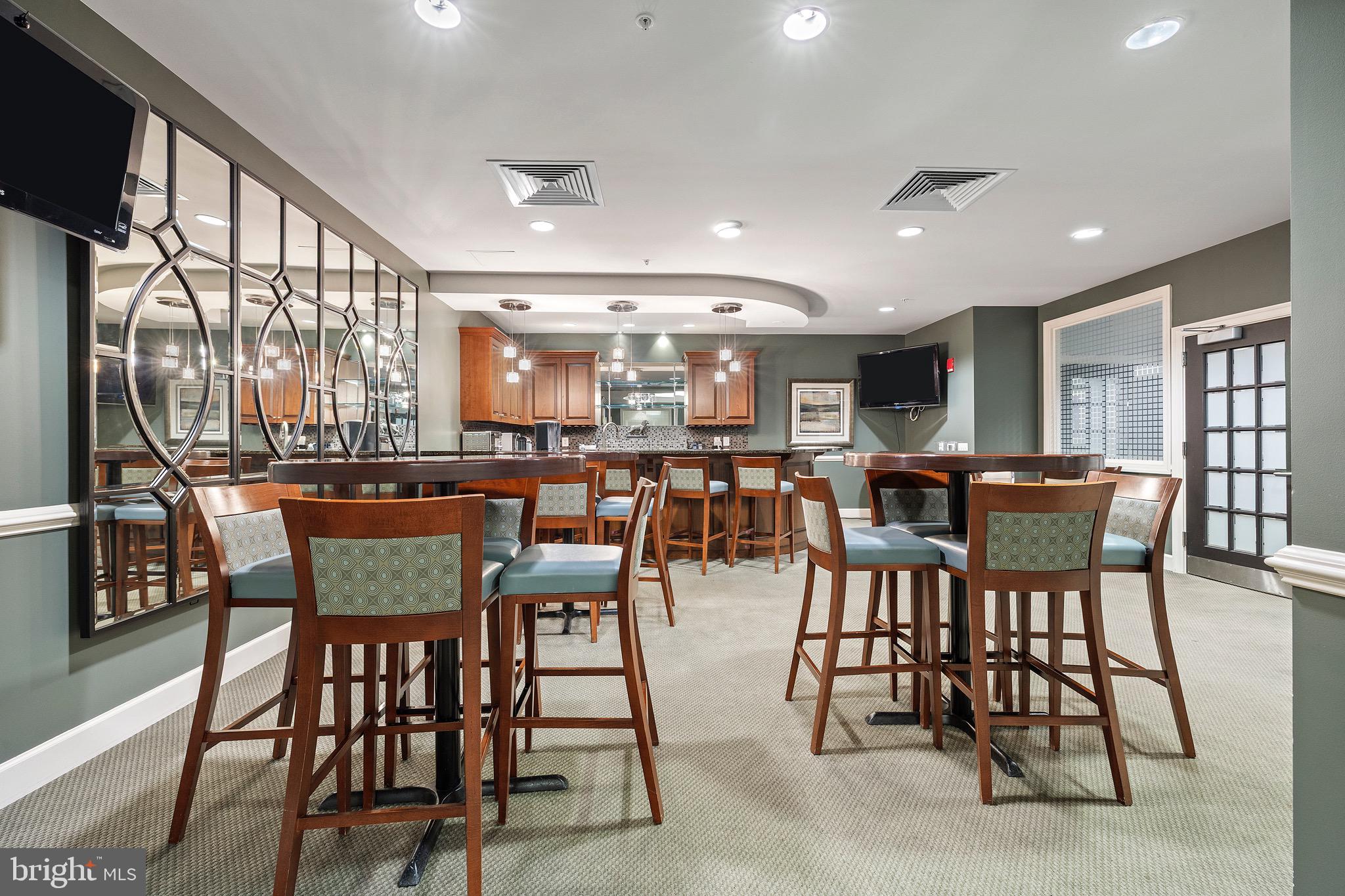 GRANDVIEW AT ANNAPOLIS TOWNE CENTRE - Residential