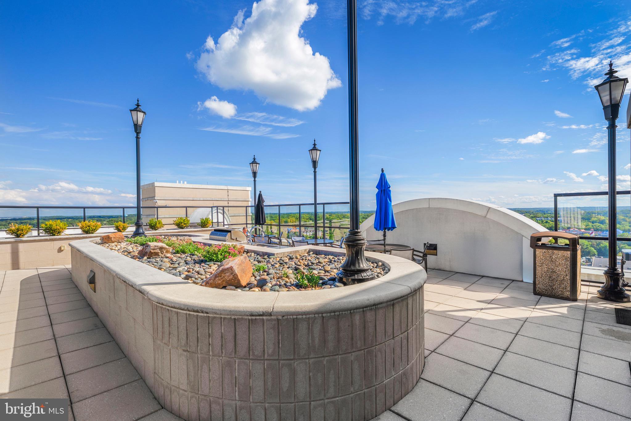 GRANDVIEW AT ANNAPOLIS TOWNE CENTRE - Residential