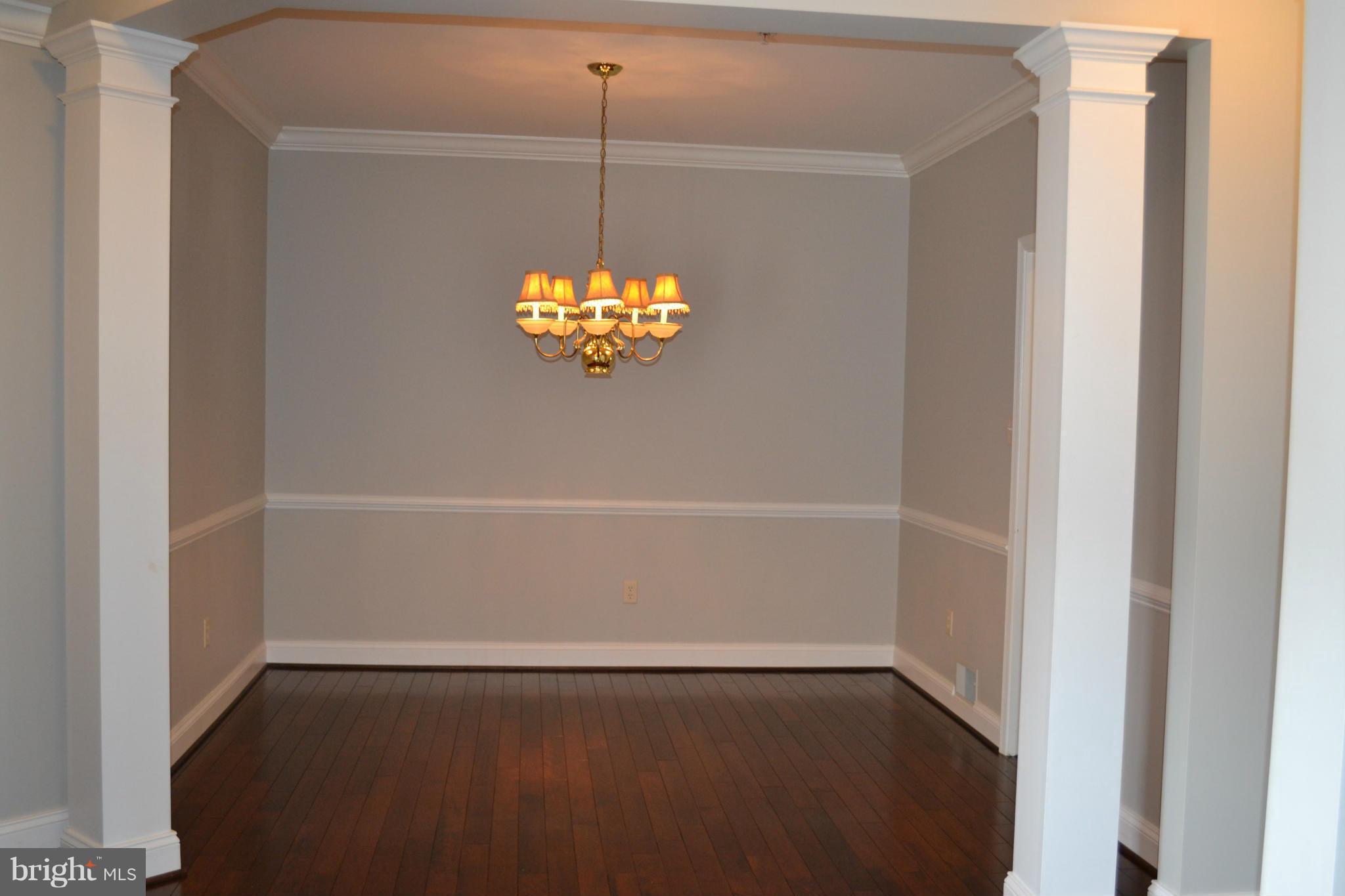 WAVERLY WOODS - Residential